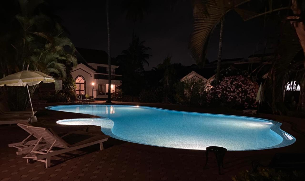 Villa Nostalgia - A Luxurious Villa In North Goa Arpora Exterior photo